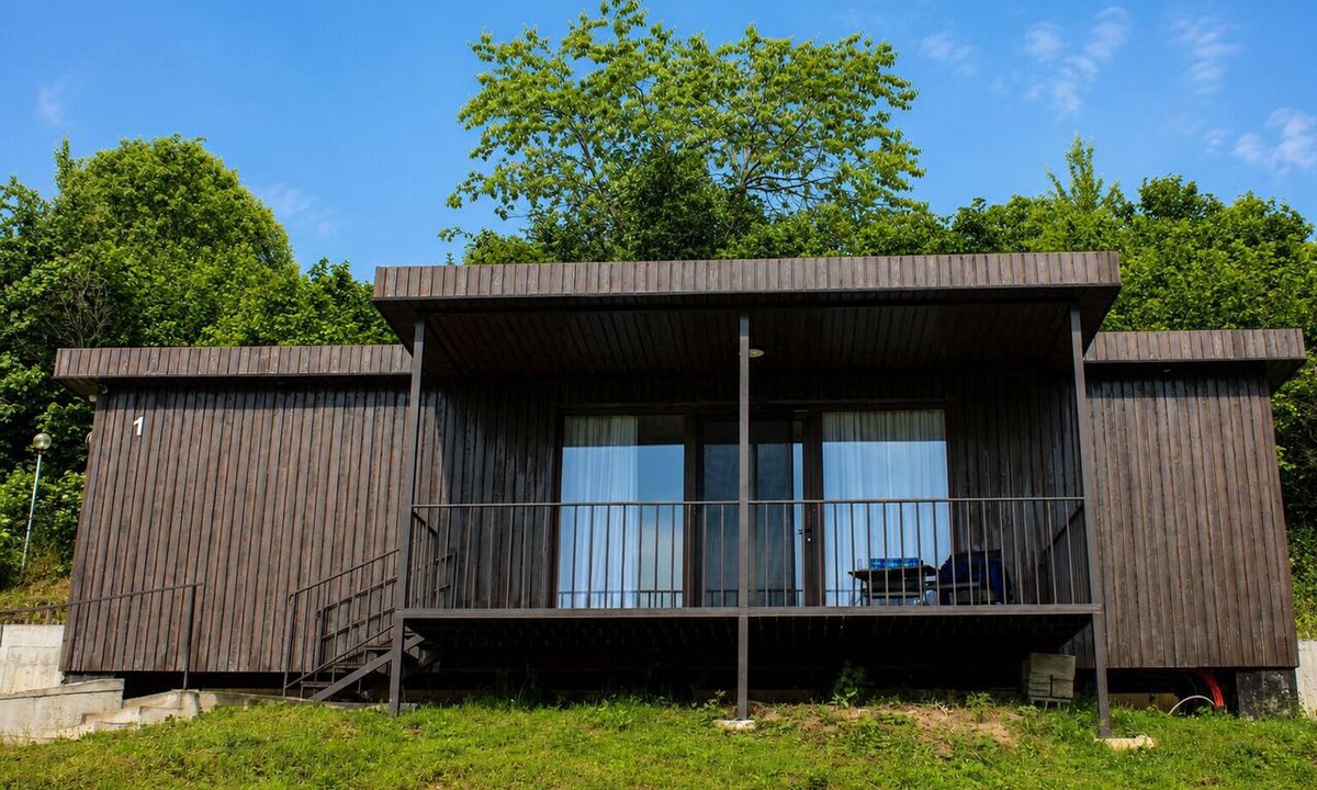 Dusheti House | 1-Bedroom Shipping Container Near Gudauri