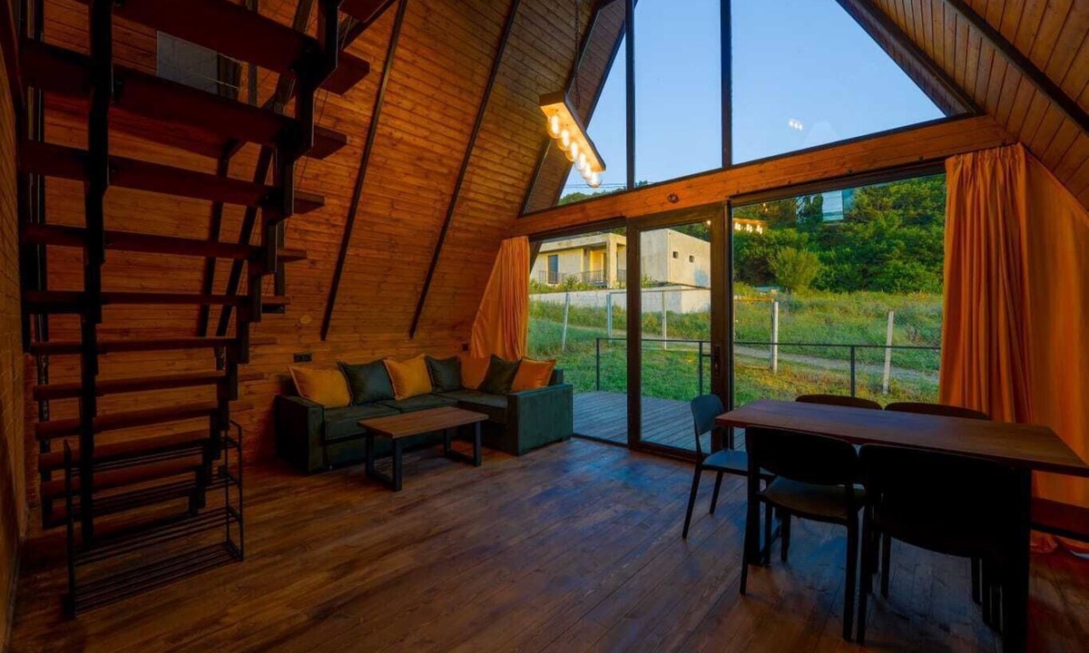 Mtskheta Ski Chalet | 2-bedroom chalet in charming Skhaltba with WiFi, AC. Relax and unwind