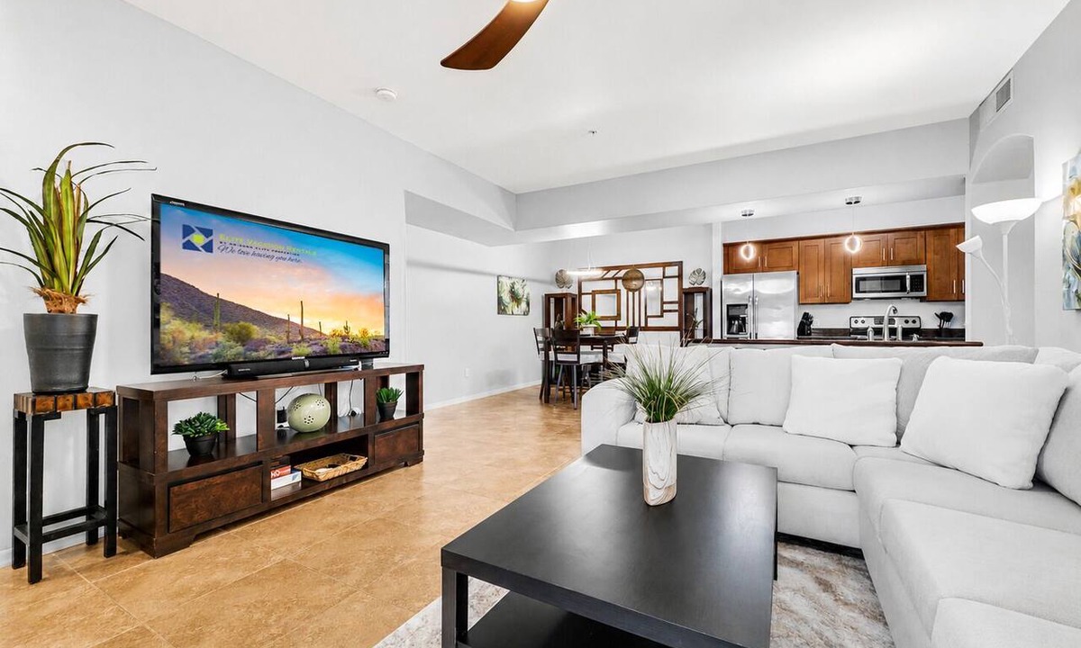 Parkwood Ranch Condo | 3BR condo w community pool, hot tub, patio