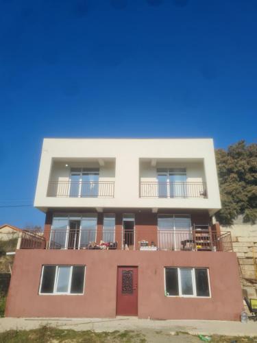 Mtskheta Apartment | alexis saguramo