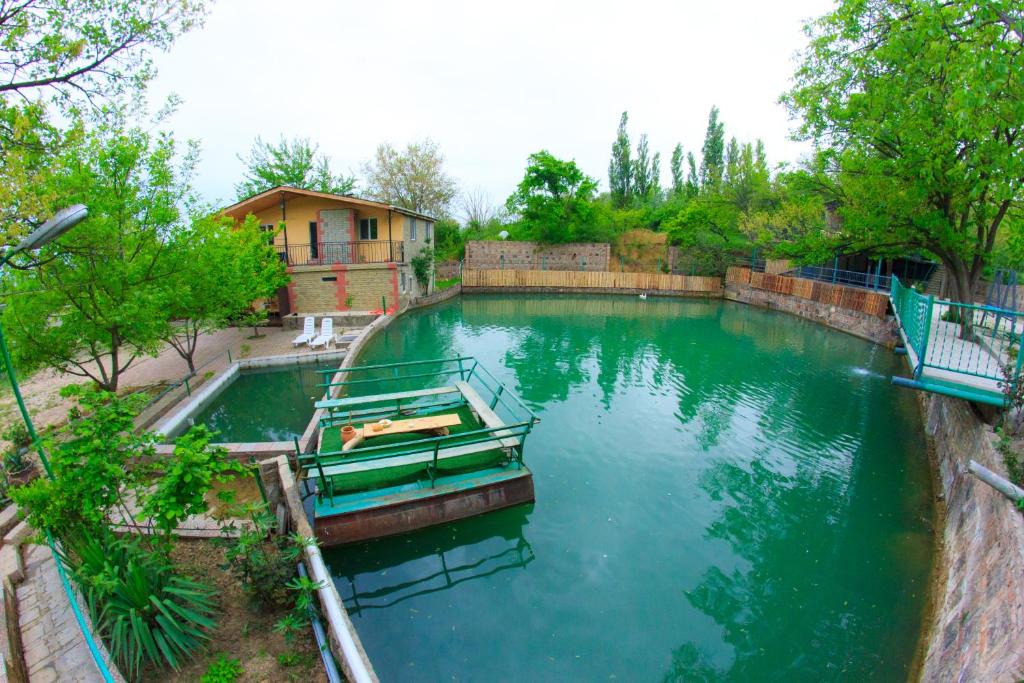 Tbilisi House | Amiran's Lake