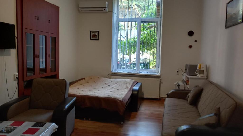 mtatsminda Apartment | Apartment Griboedov 26