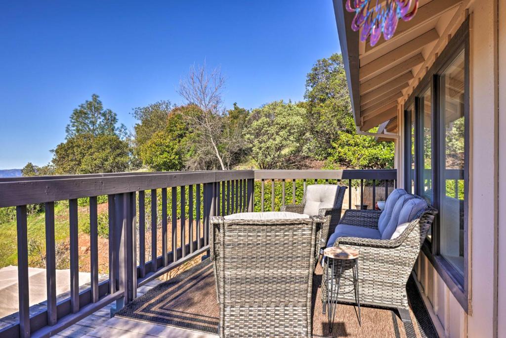 Sonora House | Balcony & Scenic View: Sonora Hideaway!