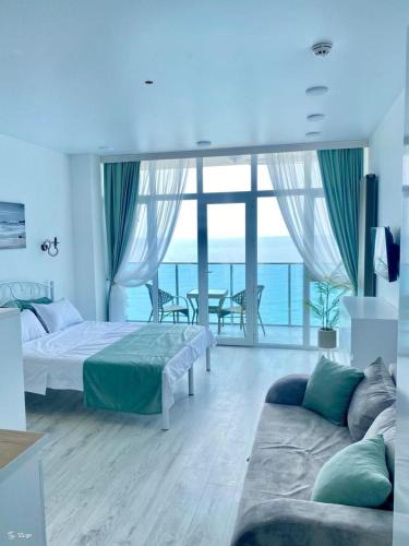 Imereti Apartment | Batumi in the waves