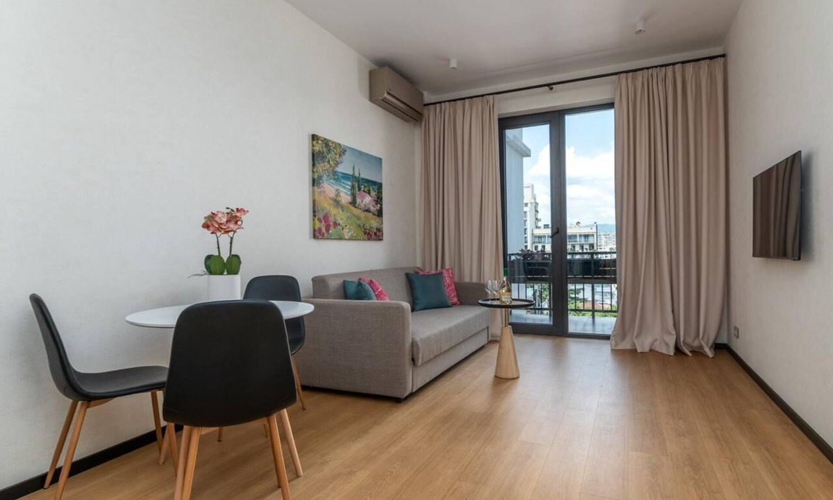 Vake Apartment | Beautiful new apart in central Vake near Mziuri park
