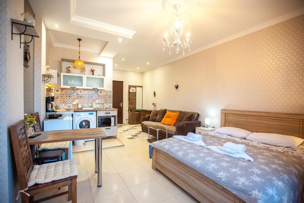 Avlabari Apartment | Beautiful Tbilisi on Meskhishvili Turn