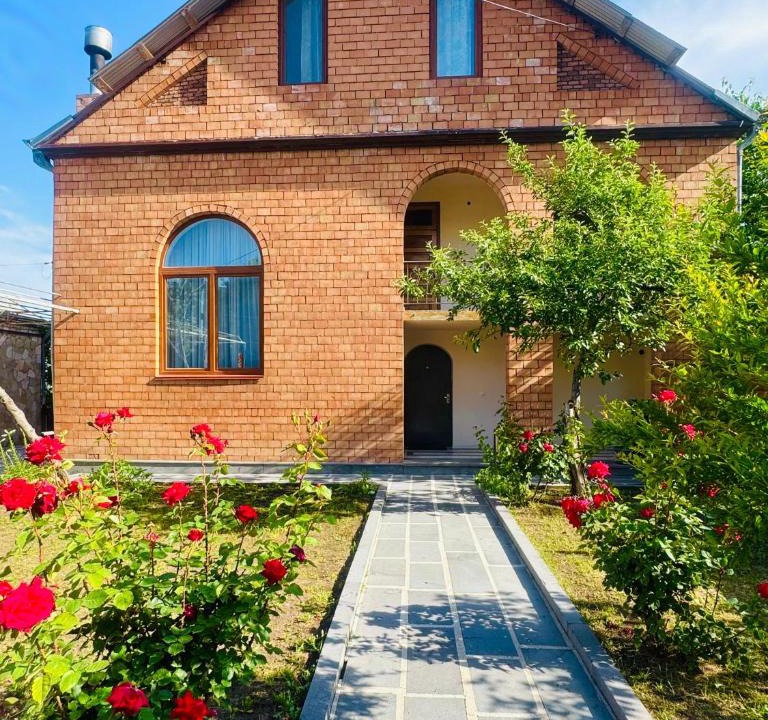 Bolnisi House | Bolnisi Elia