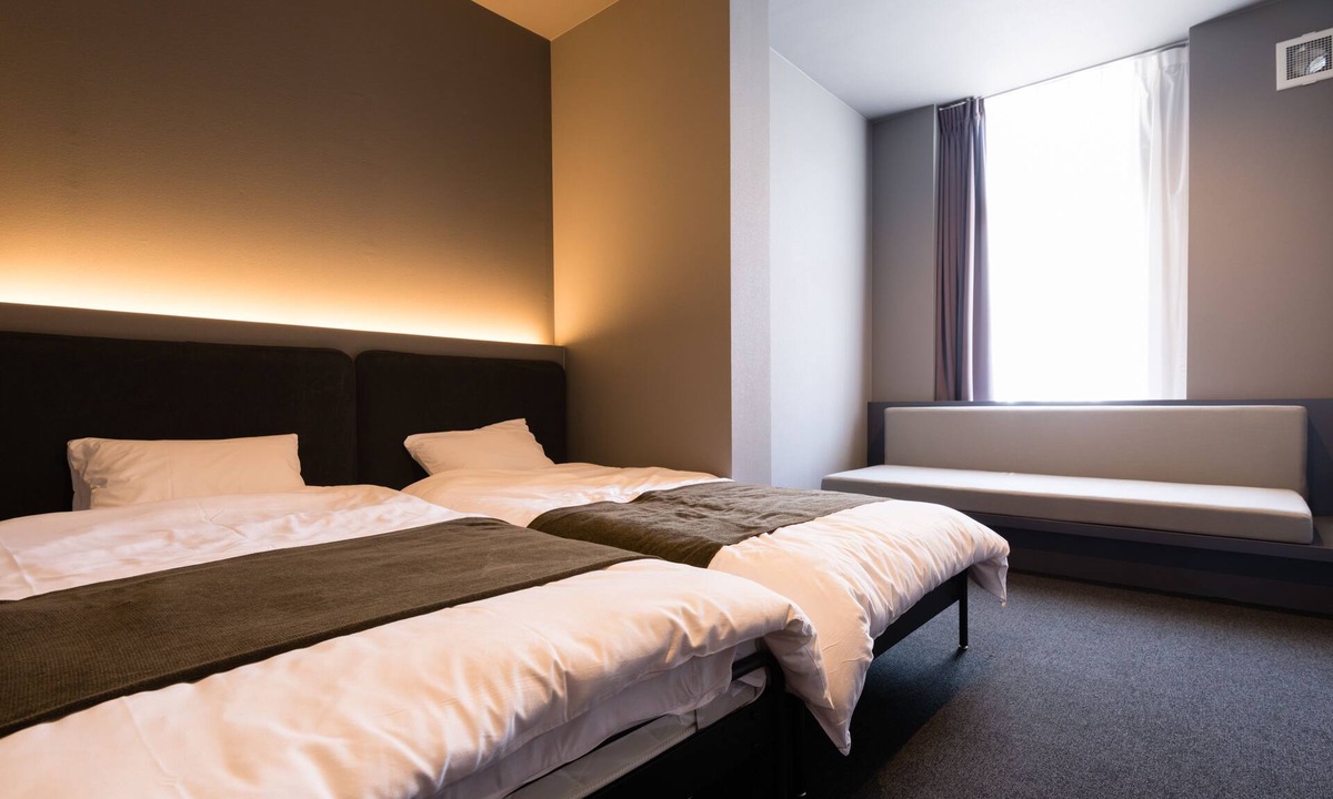 Shikitsuhigashi Hostel | BON Hostel