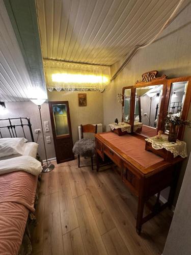 Chugureti House | Boutique in the Attic Near Fabrika