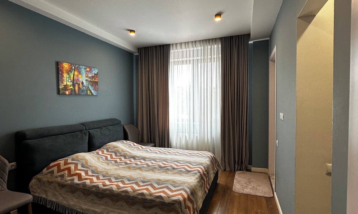 Chugureti Apartment | Bright 2bedroom Apartment near Marjanishvili Metro