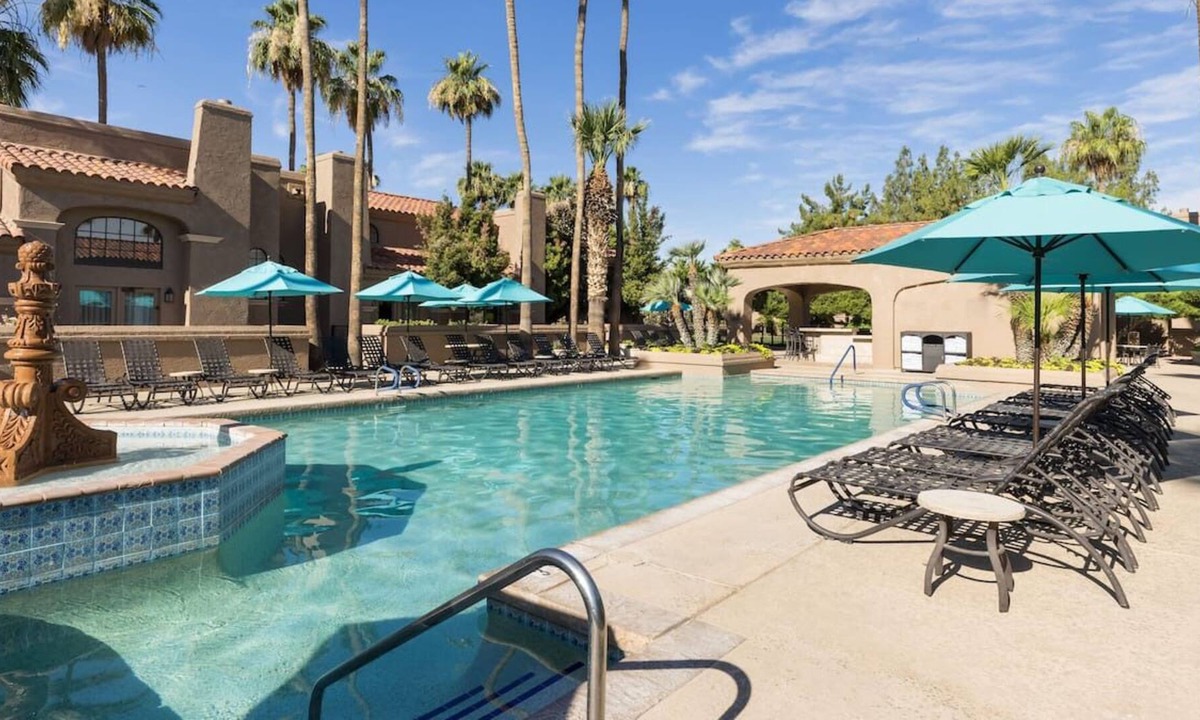 South Scottsdale Resort | Bring the Whole Family to this Desert Hideaway! 3 Modern Units, Pet-Friendly