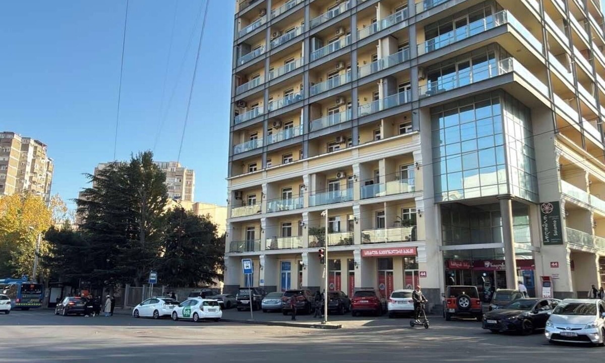 Saburtalo Apartment | Cozy 1-bedroom apartment in charming T'bilisi, Saburtalo district