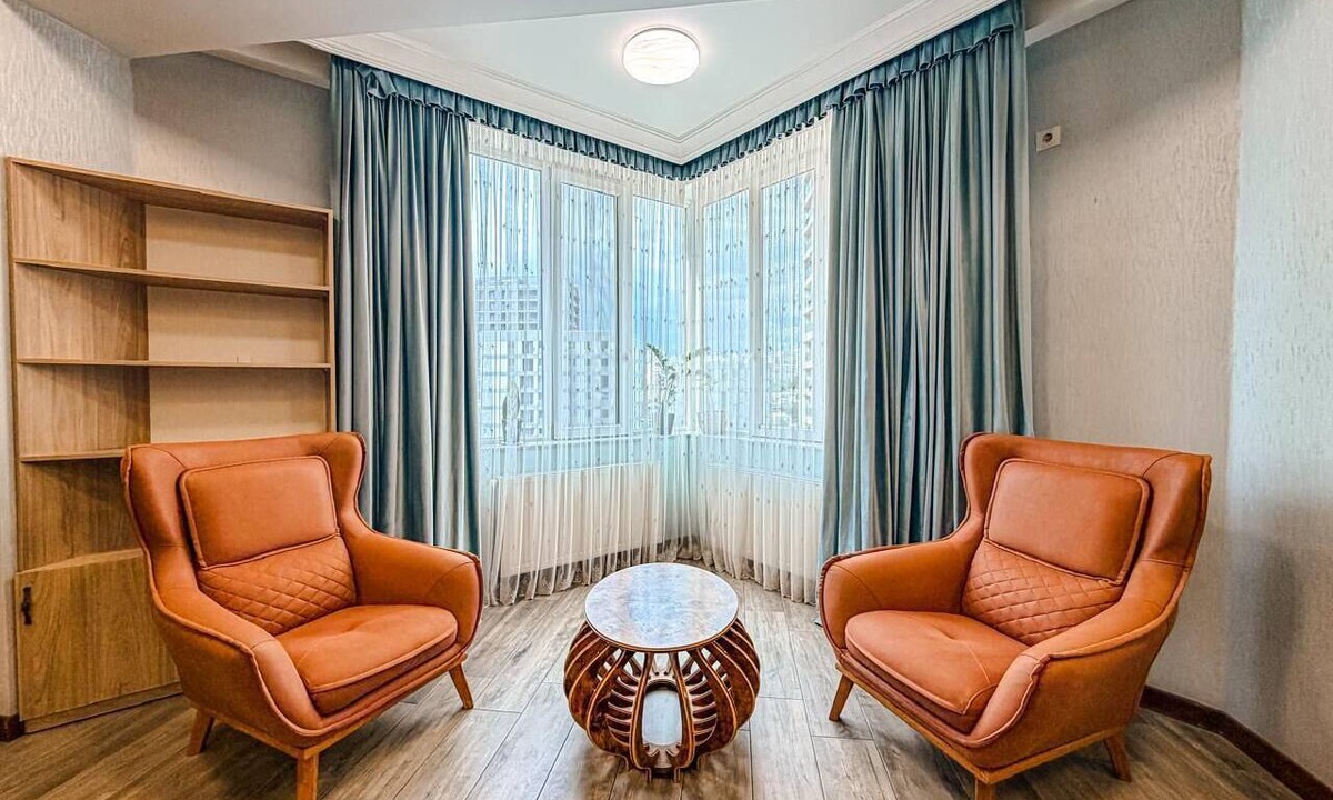 Vake Apartment | Cozy 1-bedroom apartment in peaceful Tbilisi with AC/Baby Crib/Pet friendly