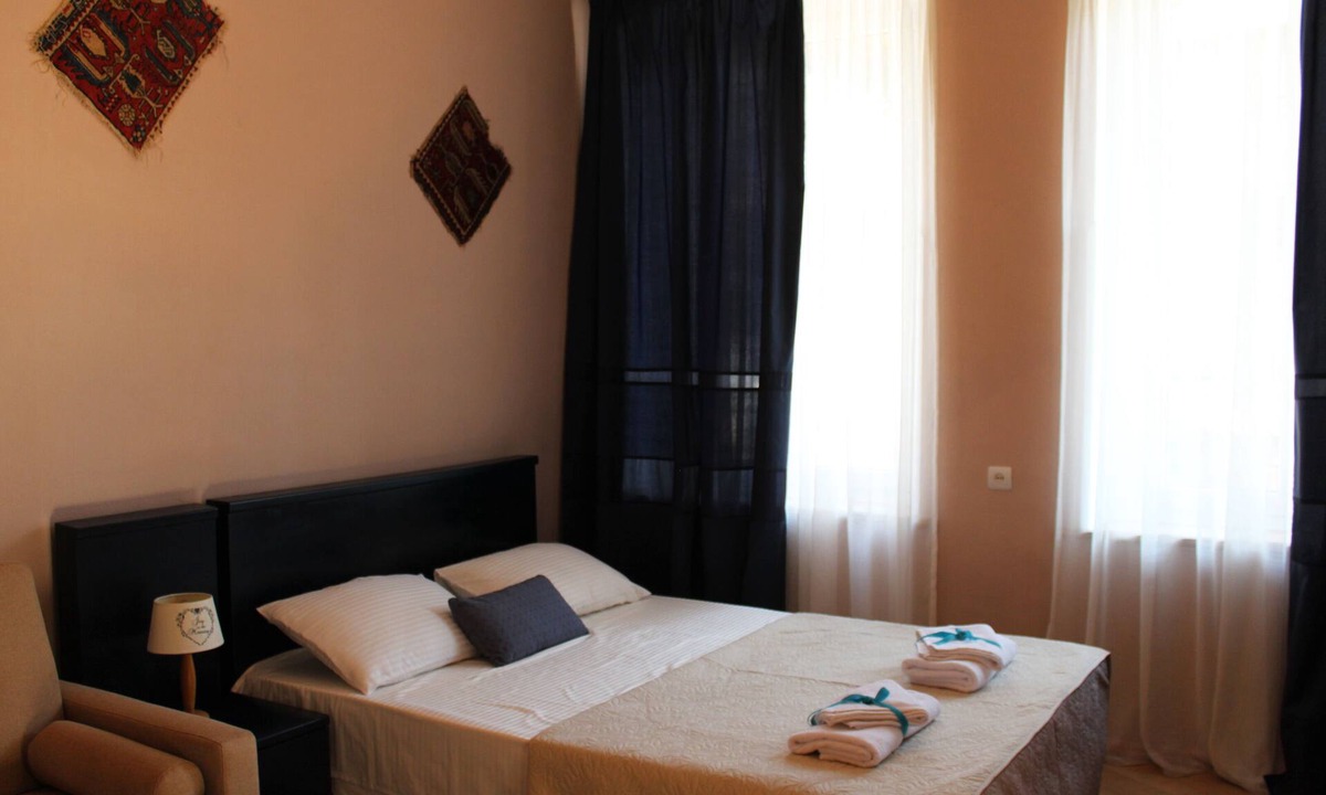 Chugureti Apartment | Cozy Apartment Old City Spirit