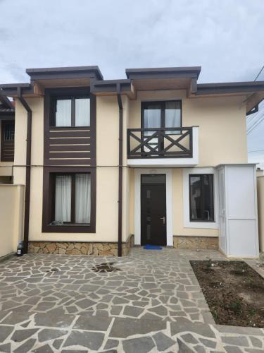 Vake-Saburtalo Apartment | Cozy One