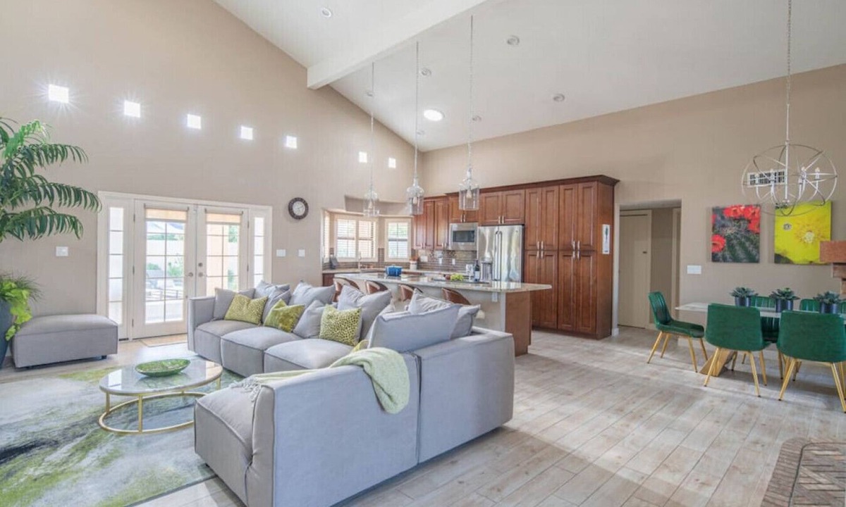 Paradise Valley Village House | Desert Tranquility Luxury Pool/Spa, Chefs Kitchen