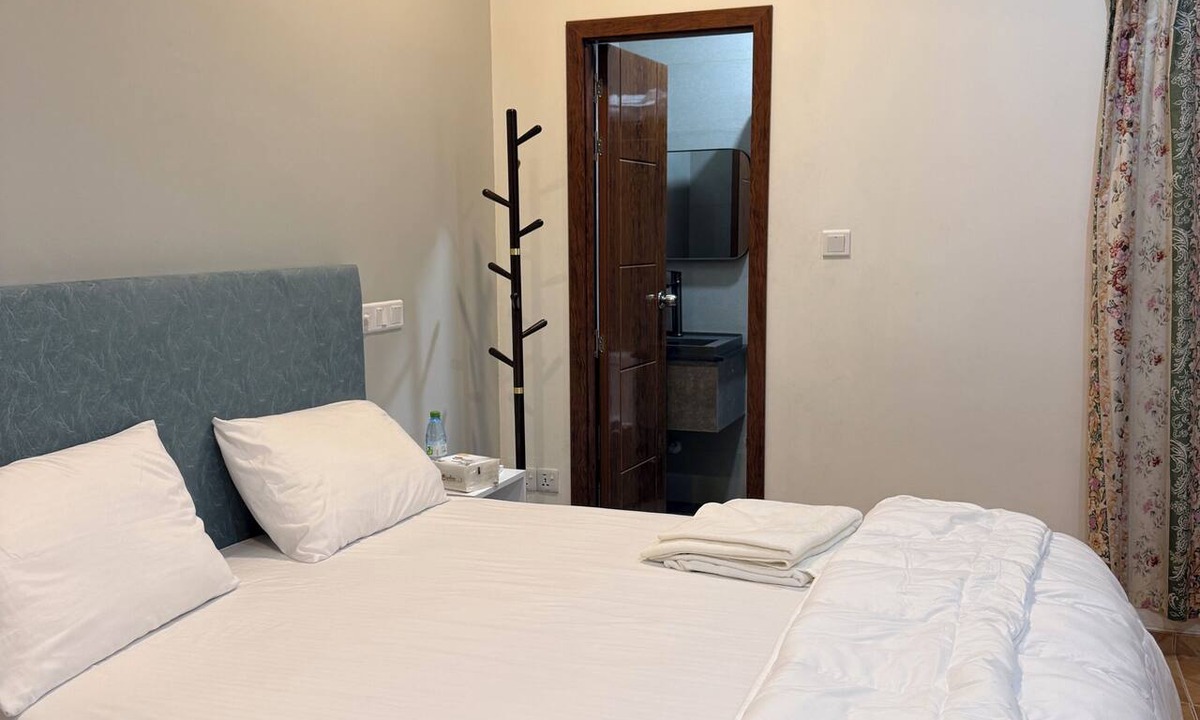 Kanditheemu Bed & Breakfast | Entire Kanditheemu Island Home with Four Bedrooms and Four Bathrooms