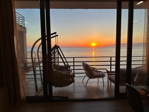 Gonio Apartment | Gonio N1003 Beachfront 4Bedroom apartment Sea and Mountain view