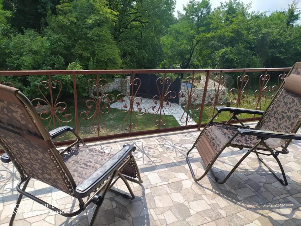 Zeda Gordi House | Guest House House at the Forest სახლი ტყის პირას