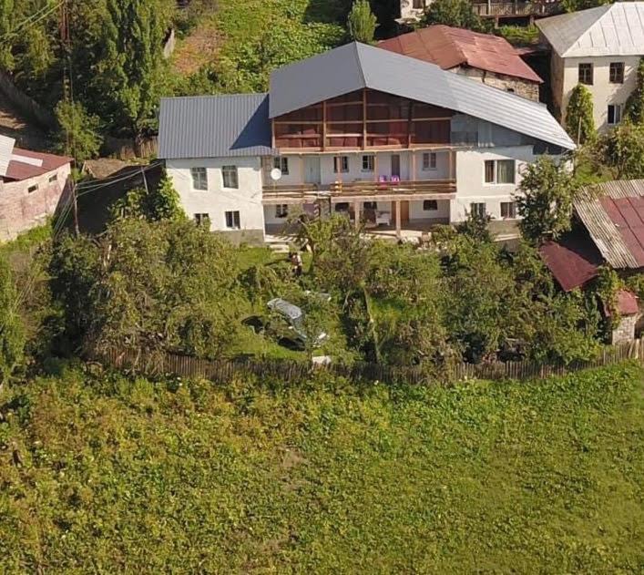 Mestia House | Guest House IRAKLI