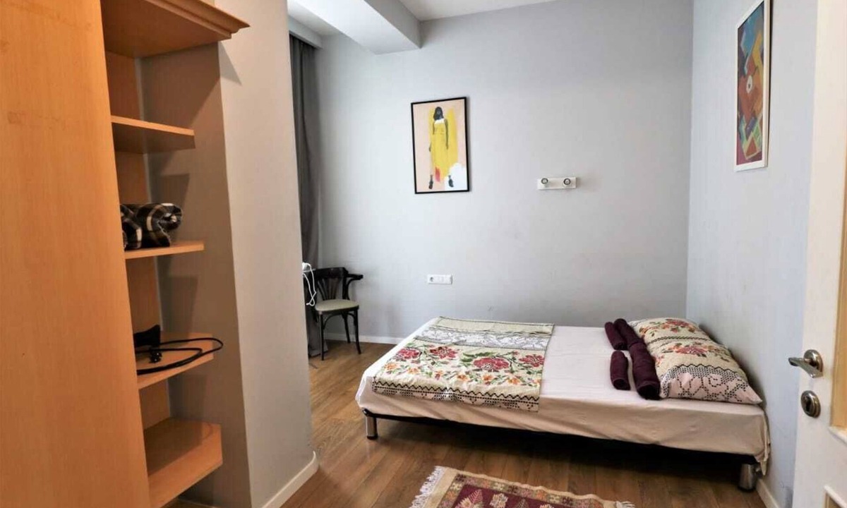 Vake House | Hotel at Shatberishvili Number 9