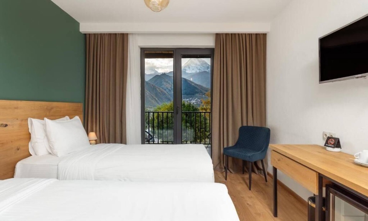 Stepantsminda Hotel | Intourist Kazbegi