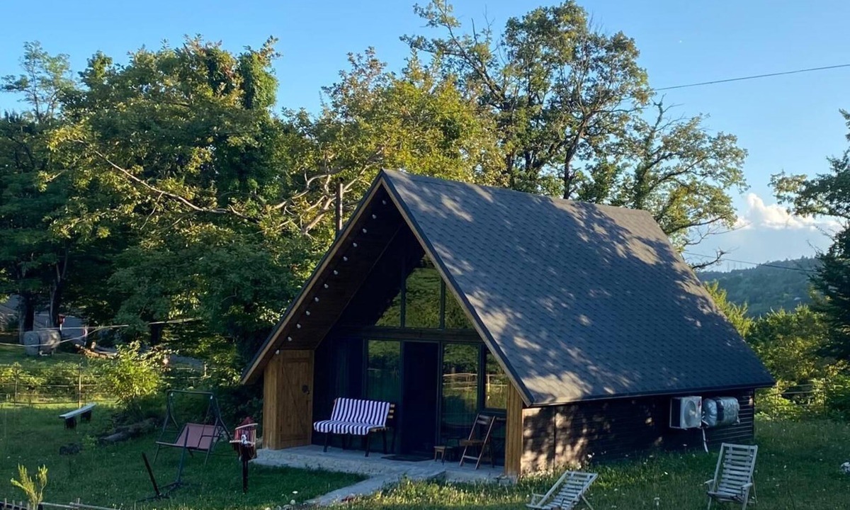 Imereti Cabin | Katskhi Cottage — Cozy 2BR Retreat w/Patio near Katskhi Column