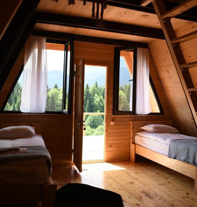 Mestia Ski Chalet | Kirari Mount Camp