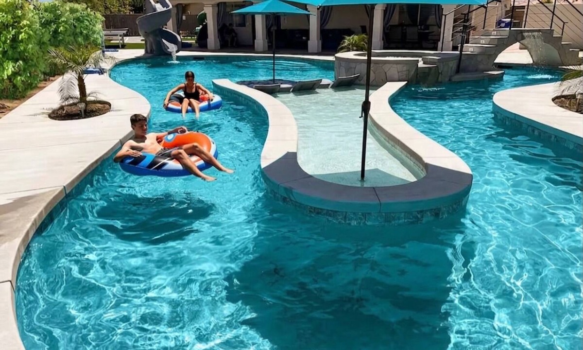 Coachella House | LAZY RIVER, Water slide, Arcade, Race track &Games, Playground