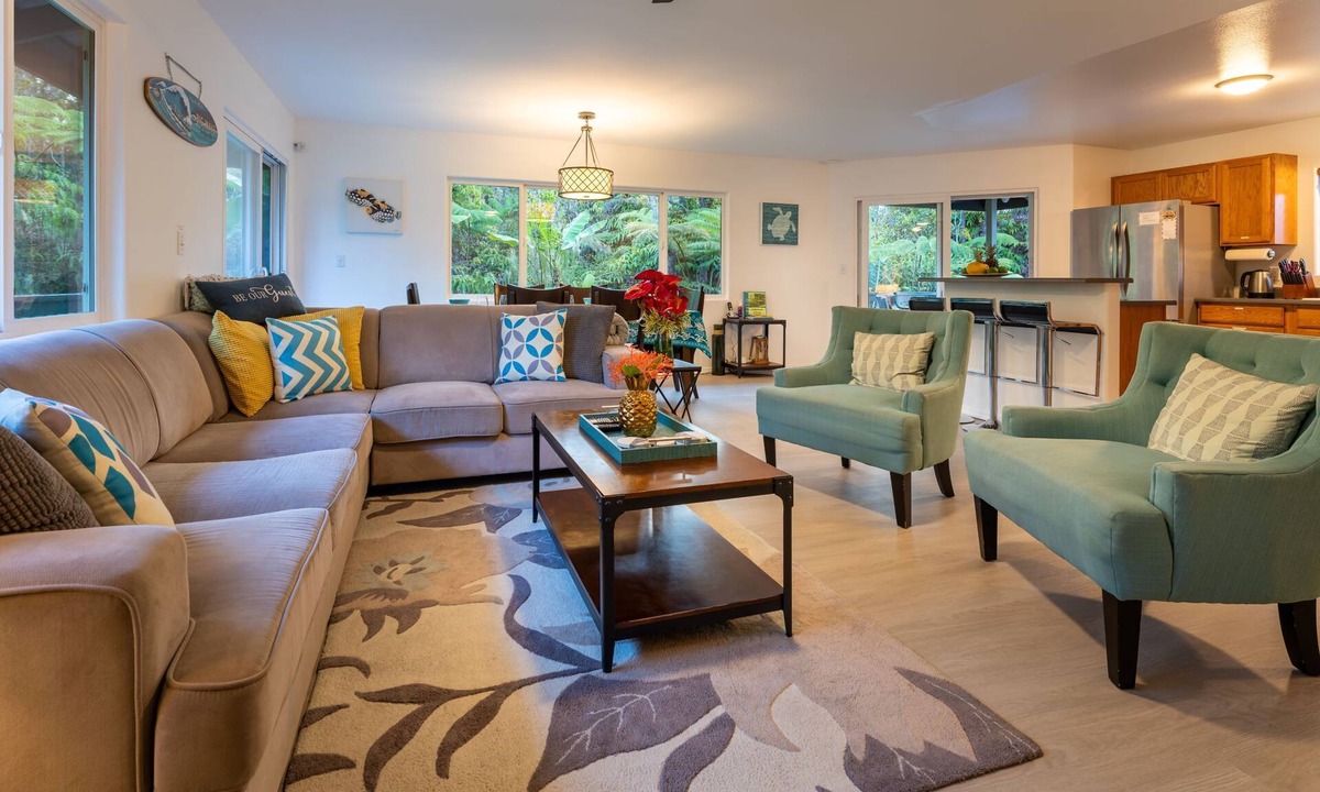 Volcano House | Lovely Private Home 5 minutes to Hawaii Volcanoes National Park