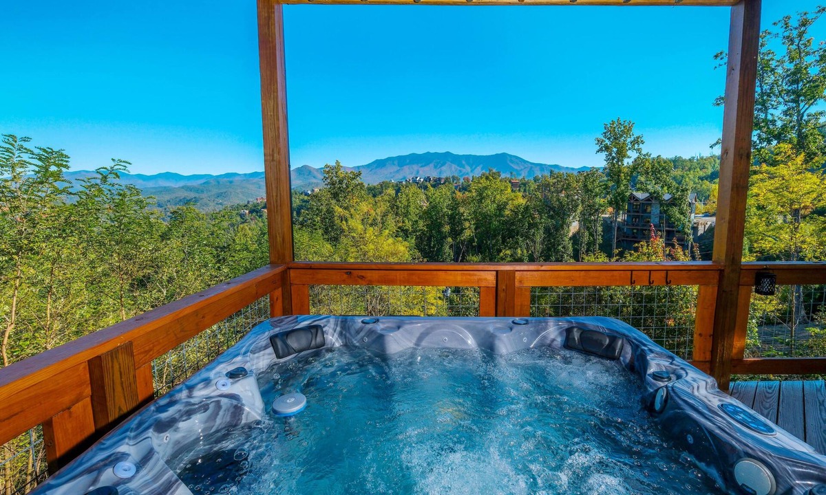 Chalet Village North Cabin | Luxury 3-story cabin! MTN Views Hot Tub, Game Room, Fire Pit, Book Fall Now!
