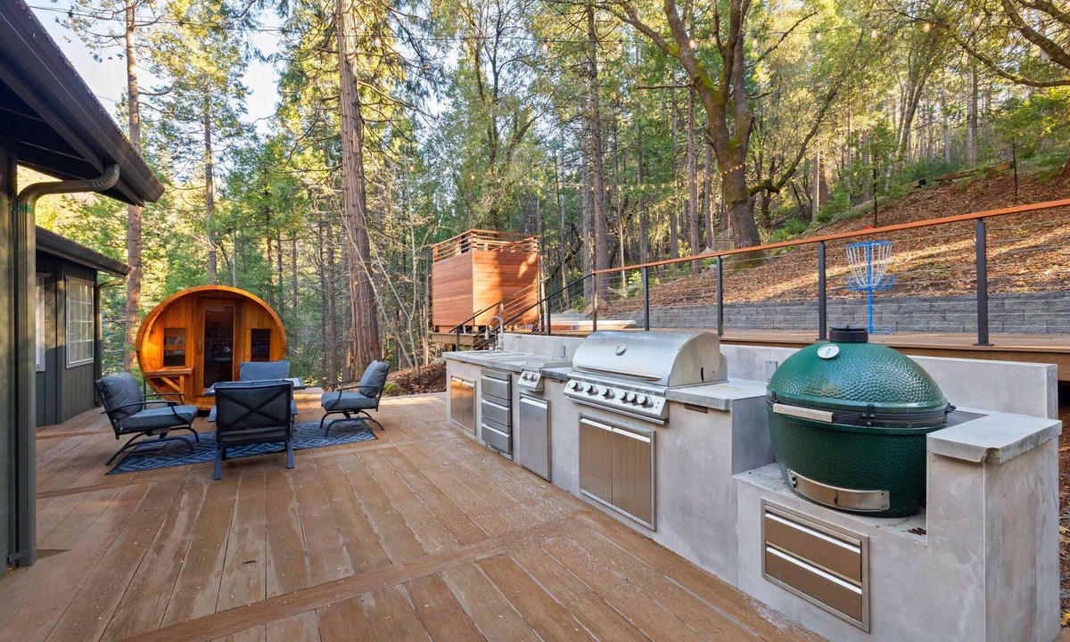 Twain Harte Cabin | Luxury Mountain Escape Sleeps 25 Sauna, Hot Tub, Fire Pits 5 Star Amenities