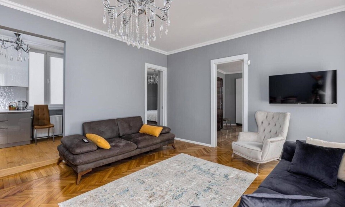 Old Tbilisi Apartment | MaRKoS Sololaki Flat