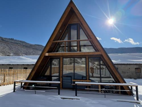 Bagvdanari House | Mestia Inn Chalet room