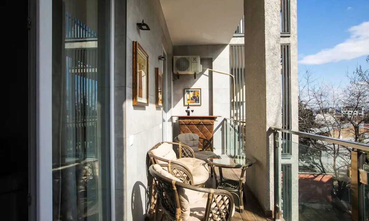 Sololaki Apartment | modern, 2 BDR apartment in old Tbilisi.