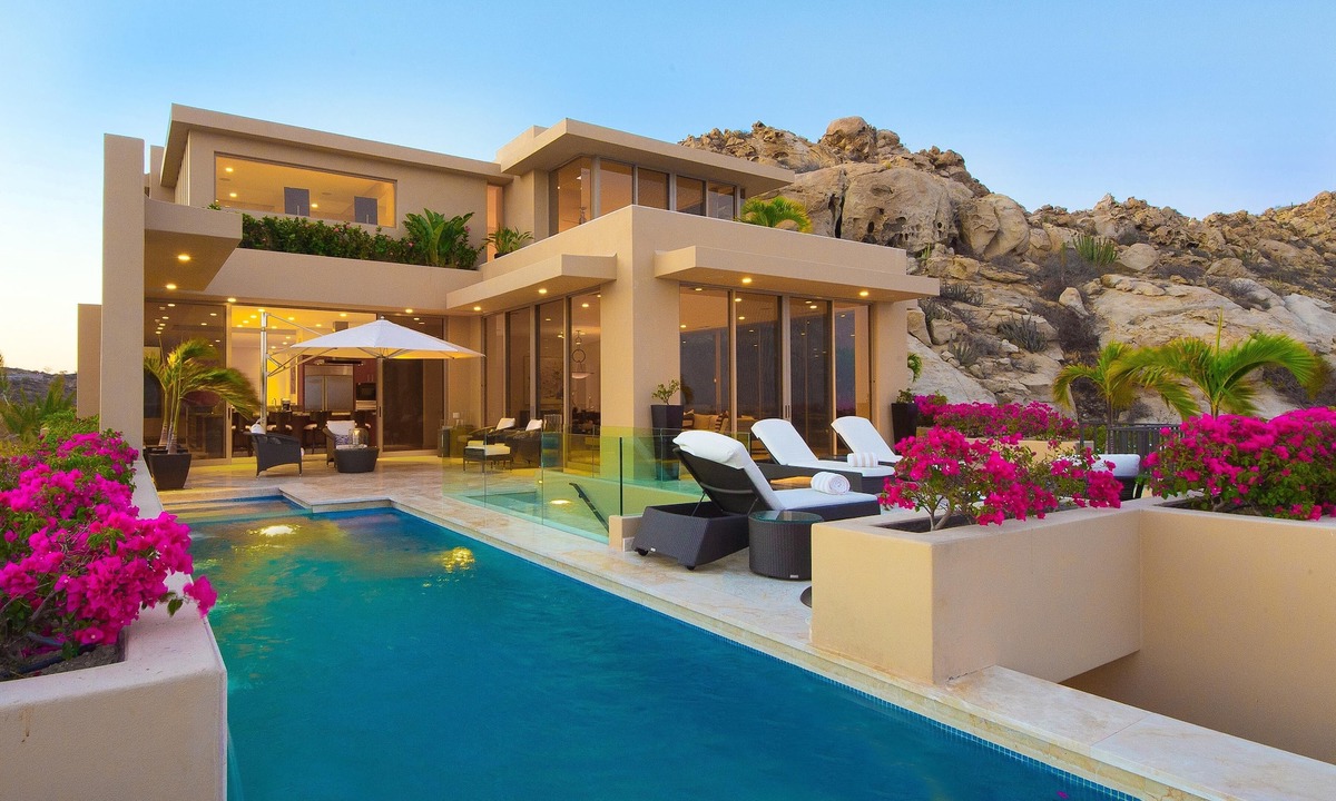 Pedregal Villa | Modern Pedregal Family Villa w/Heated Pool, Hot Tub & Ocean Views