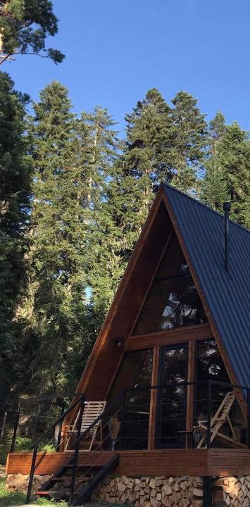 Bagvdanari Ski Chalet | MyLarda two bedroom Cottage with Ushba view