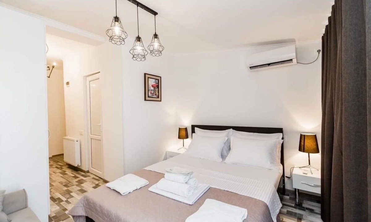 Tbilisi City Centre Apartment | Ninas Place 2