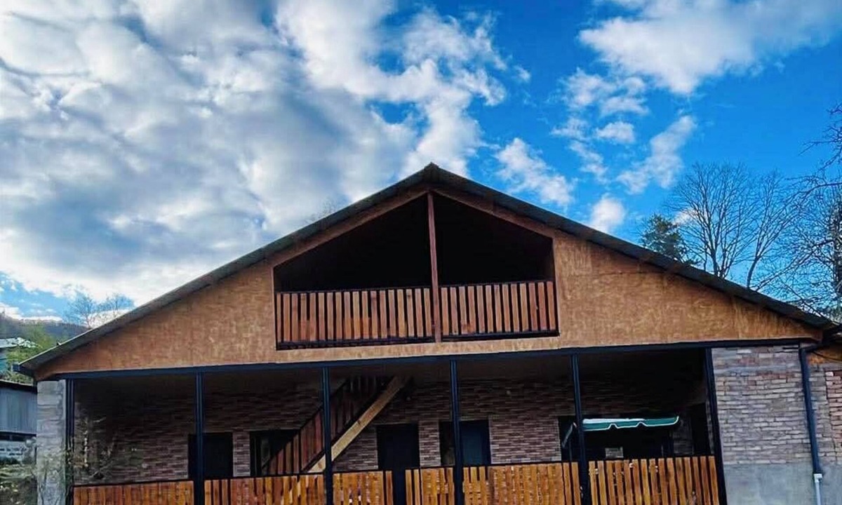 Ambrolauri Cottage | peaceful retreat in Racha: cozy 3 Bedrroom home in Likheti Village