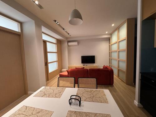 Gonio Apartment | resting gonio