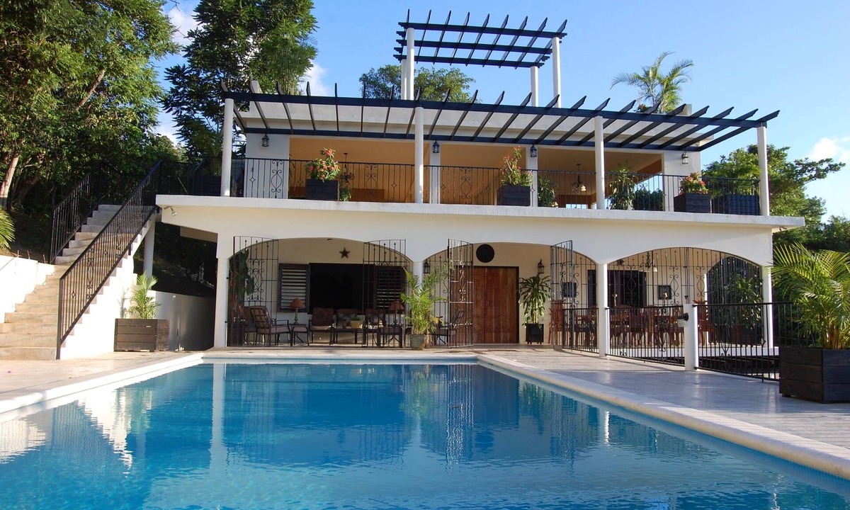 Runaway Bay Villa | Serene, private retreat with magnificent views. 15-19 bedrooms, full staff
