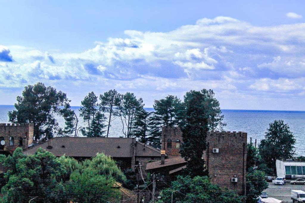 Makhinjauri House | Tedo's Guest House