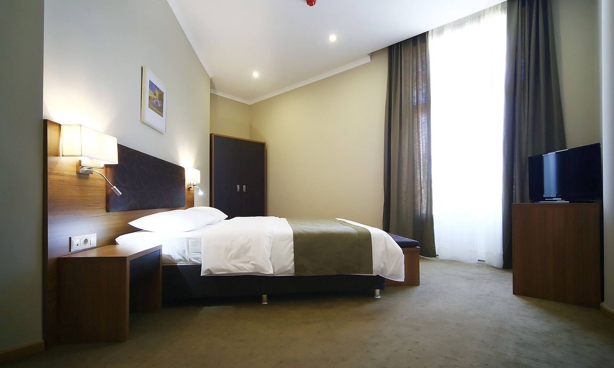 Tsqaltubo Hotel | Tskaltubo Plaza
