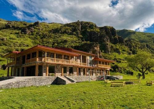 Vardzia House | Vardzia Hills