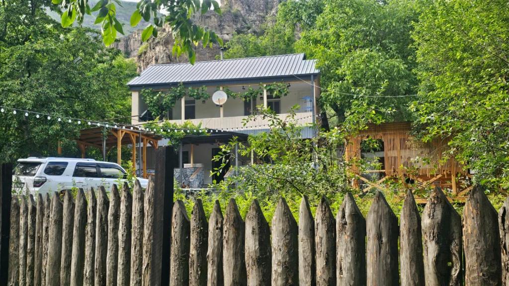 Vardzia House | Vardzia Old Village