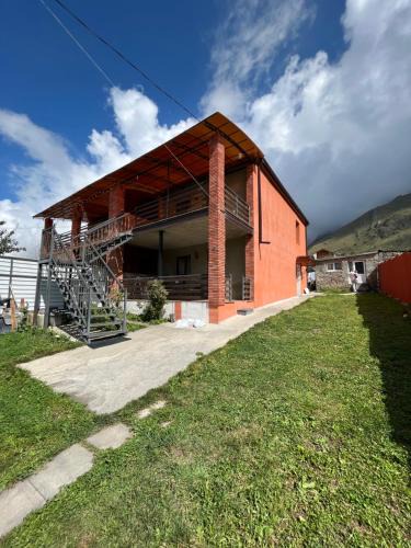 Stepantsminda Hotel | Wander Kazbegi Hotel