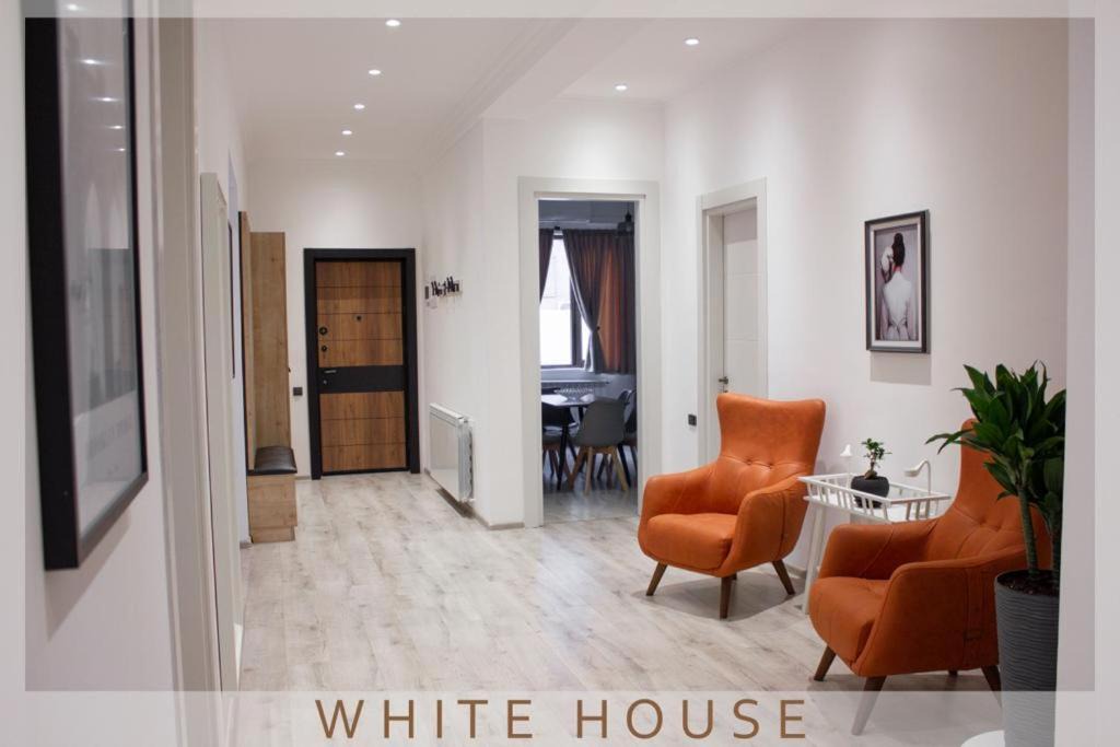 Tbilisi Villa | White House