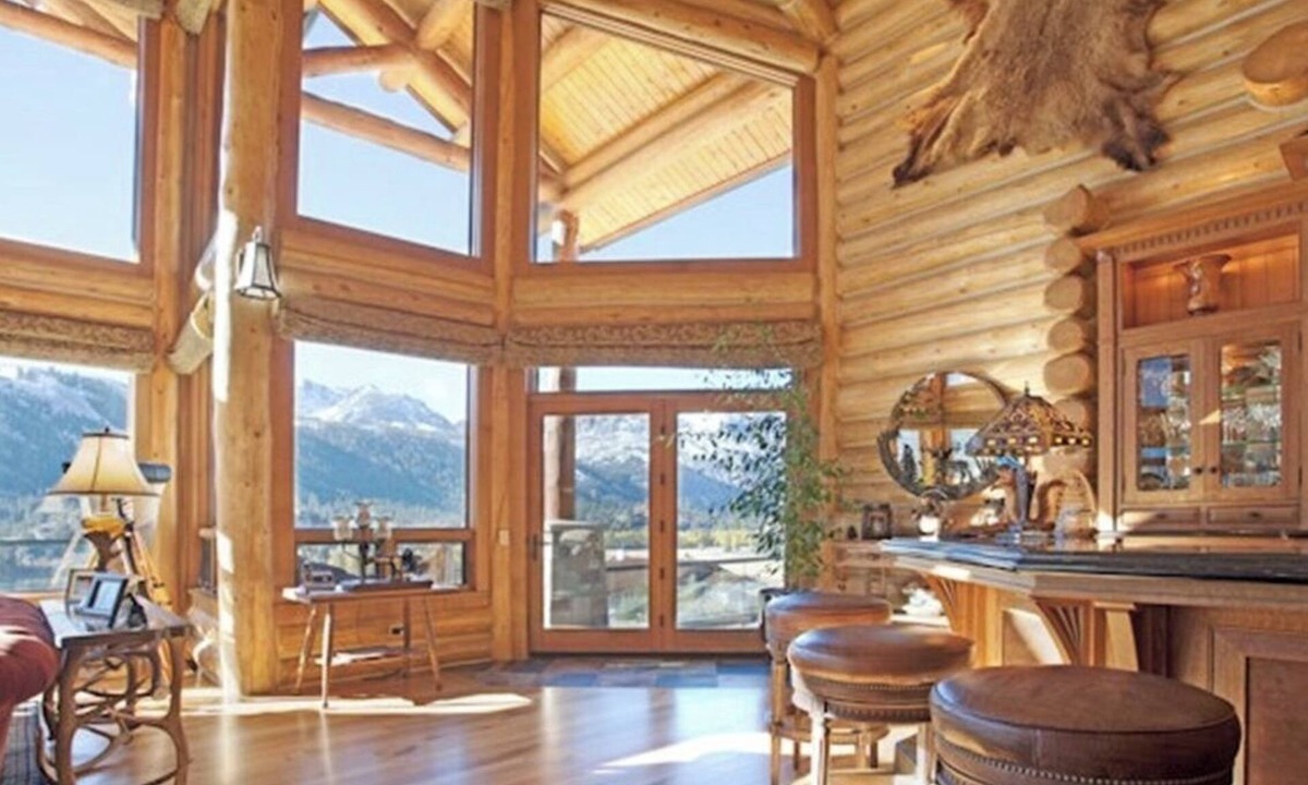 June Lake Cabin | World-class Jewel Of The Sierra Nevada Mountains/mono county license #3179