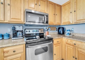 🌞BeachFront-Pool-Upgraded WiFi-Grandview East 1004🌞 in Panama City Beach