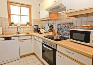 Comfortable vacation apartment with balcony, pool and family-friendly furnishings in Zingst